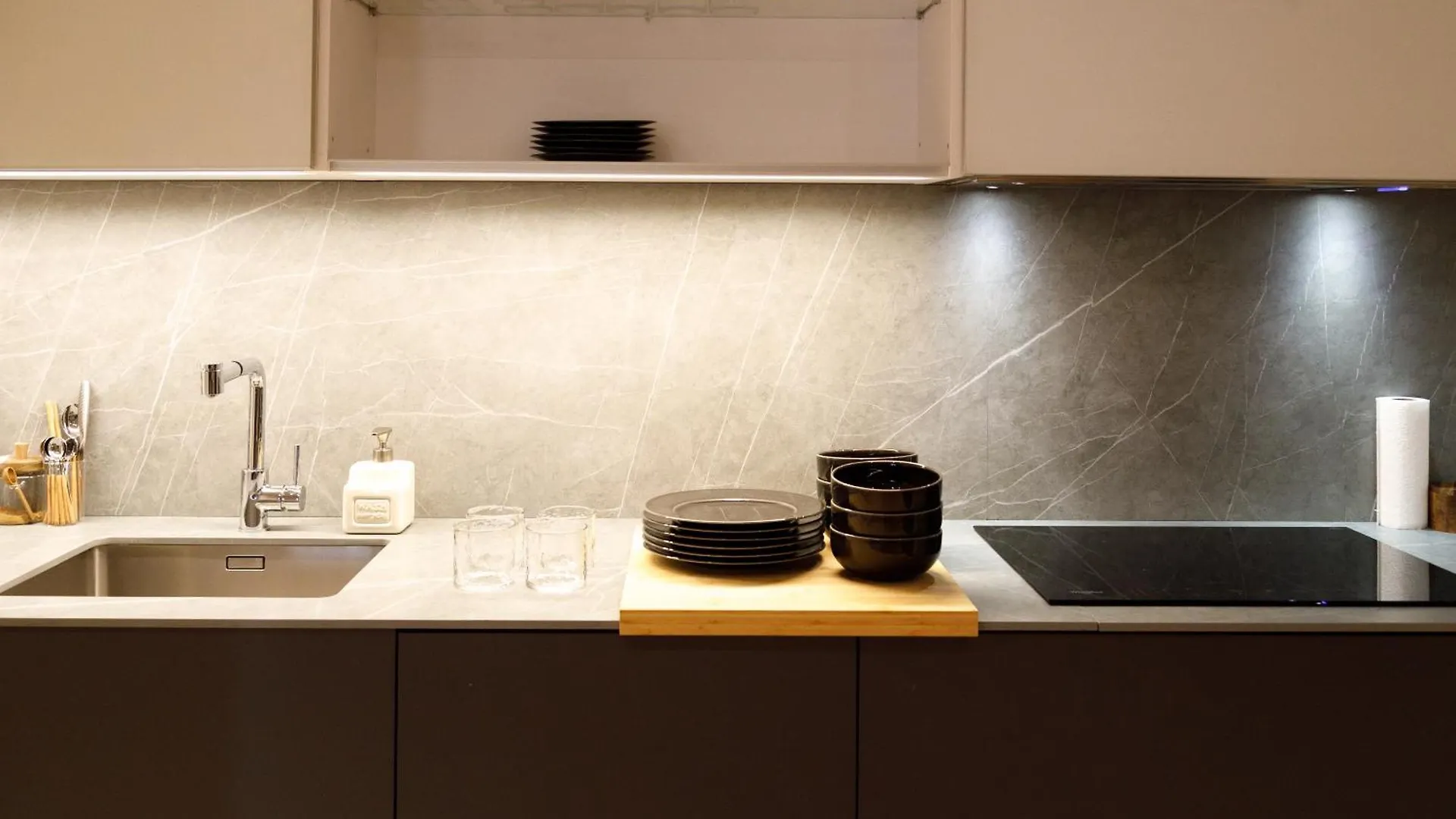 Bonastruc By Bon Dia Residences خيرونا 0*,